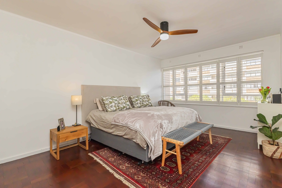 To Let 2 Bedroom Property for Rent in Sea Point Western Cape